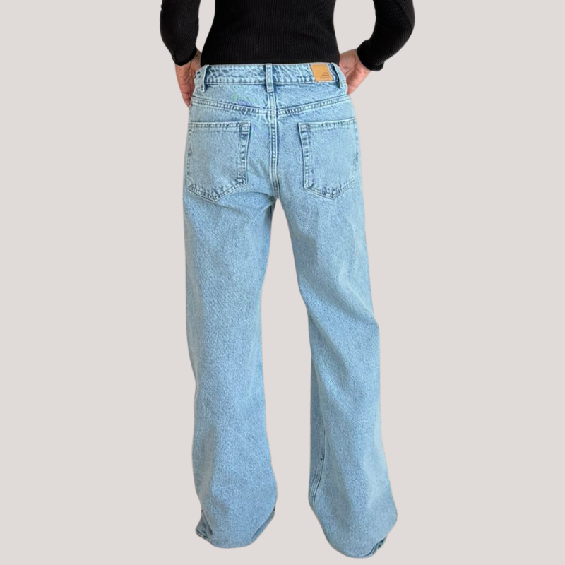 BLUE JEAN
