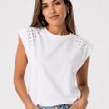 CAMISETA BÁSICA RUBÍ APLIQUES